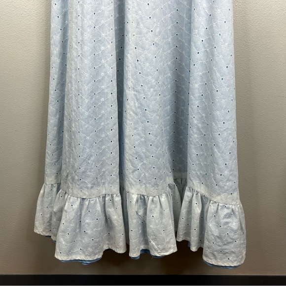 Vintage Handmade White Eyelet Maxi Prairie Dress Ruffles Button up back womens S - Picture 5 of 12